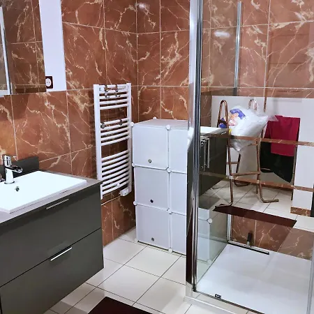 Gite De Lucat Bed & Breakfast